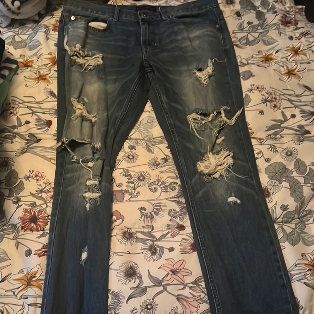 Men's Distressed Blue Jeans